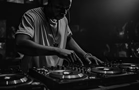 Banner Content Image: https://www.dynamic-distribution.net/images/banner/source/DJ-Equipment-min.ZY8NcBZKG6.jpg?t=1718024651