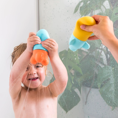 Quut Bath Toy Squirter Squeezi - Rocket