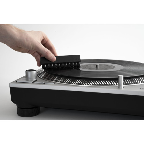 AM Clean Sound Goat Hair Brush