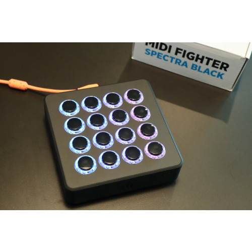 DJ Tech Tools Midi Fighter Spectra (Black)