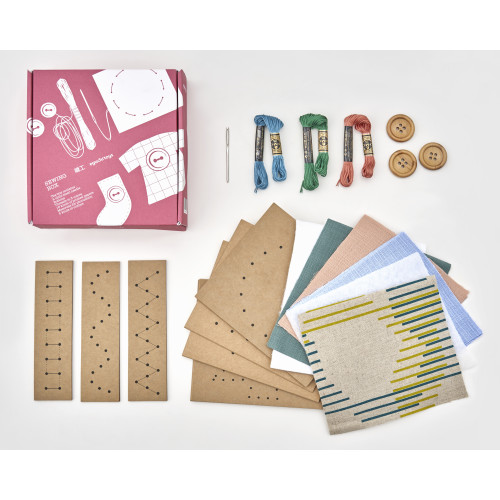 Eguchi Montessori Busy Box -Sewing