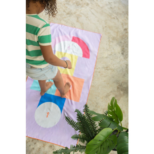 Quut Microfibre Play Towel (M) - Hopscotch