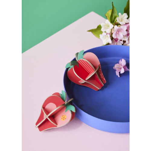 X) Studio Roof Pop Out 3D Card Strawberries