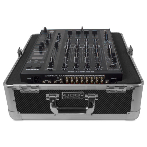 UDG Ultimate Pick Foam Flight Case Multi Format M Carbon