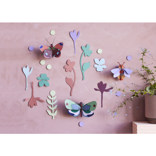 X) Studio Roof Wall of Curiosities Set - Winged Medley Trio